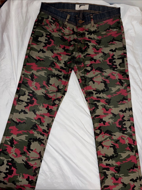 Golden Denim Other - Men's Straight Camo Jeans in Green & Pink - Classic Five-Pocket Style